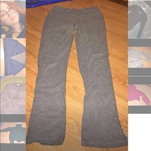 Grey yoga pants